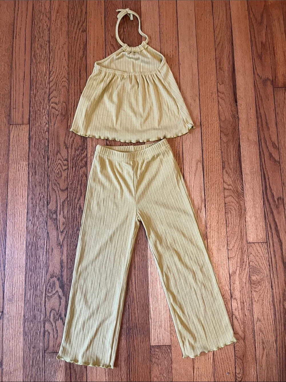 Toddler Girls 4T ribbed halter top and straight leg pants in mustard yellow gold